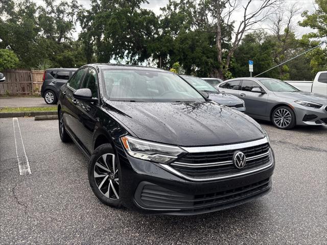 used 2024 Volkswagen Jetta car, priced at $15,899