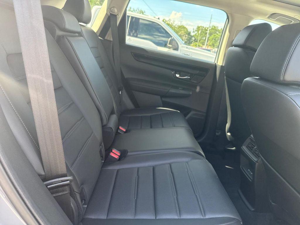 used 2025 Honda CR-V car, priced at $31,499
