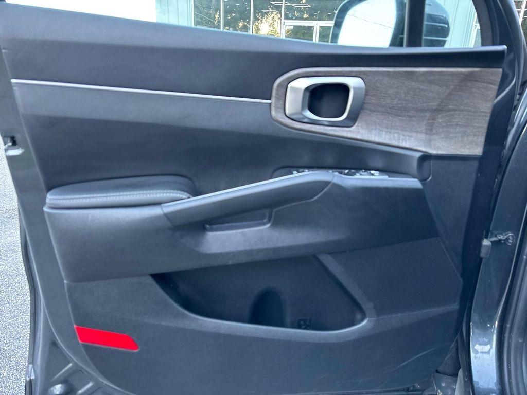 used 2021 Kia Sorento car, priced at $15,799