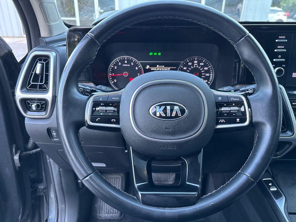 used 2021 Kia Sorento car, priced at $15,799