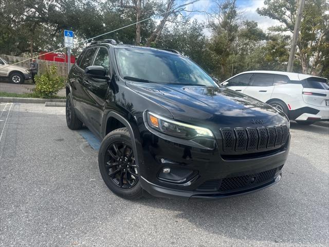 used 2023 Jeep Cherokee car, priced at $22,994