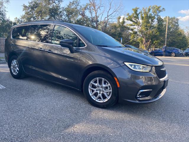 used 2022 Chrysler Pacifica car, priced at $20,884