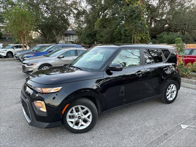 used 2022 Kia Soul car, priced at $13,884