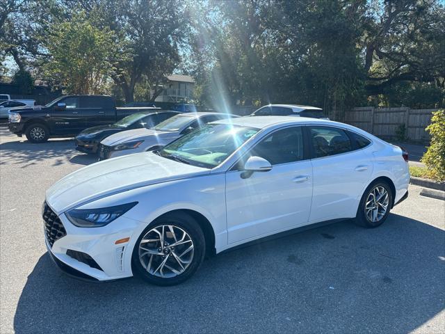 used 2020 Hyundai Sonata car, priced at $15,484