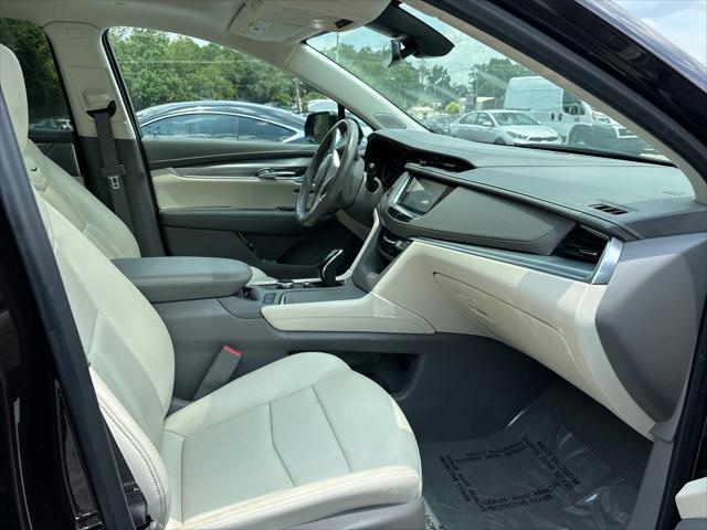 used 2021 Cadillac XT5 car, priced at $25,994