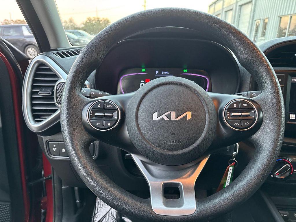 used 2024 Kia Soul car, priced at $13,994