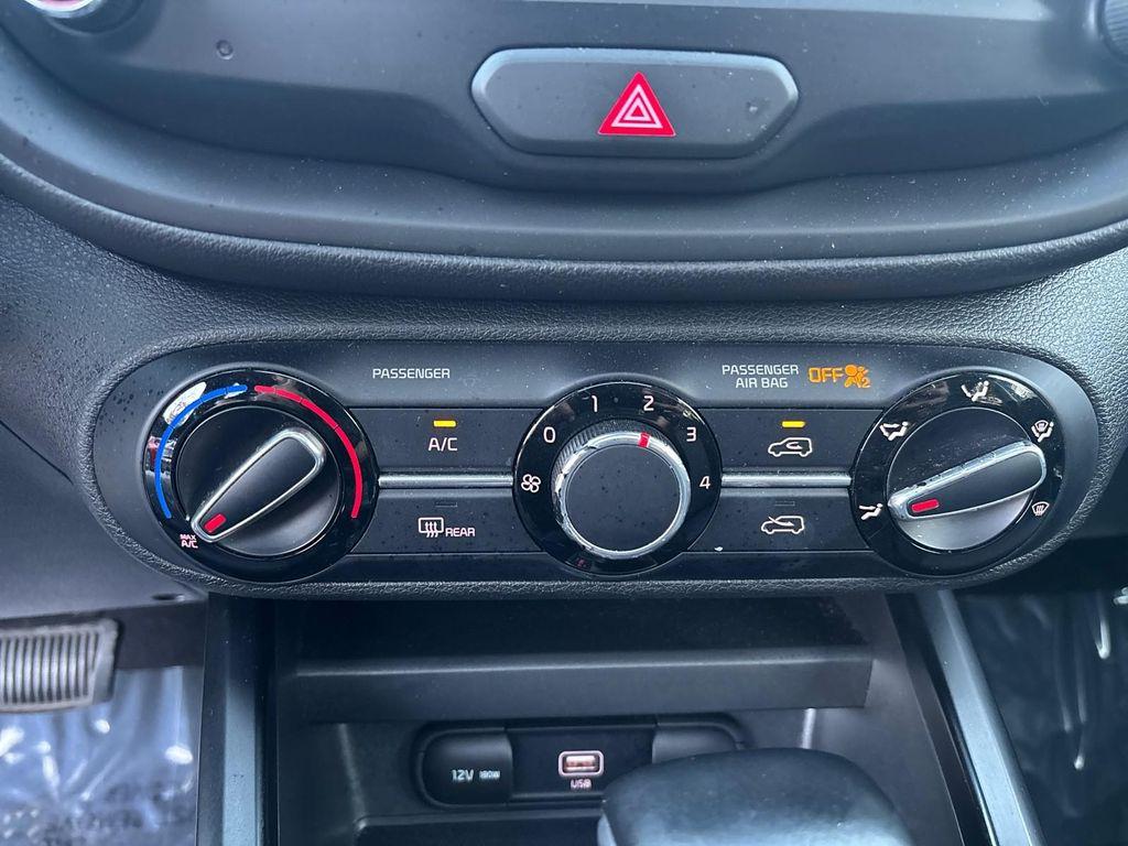 used 2021 Kia Soul car, priced at $12,999