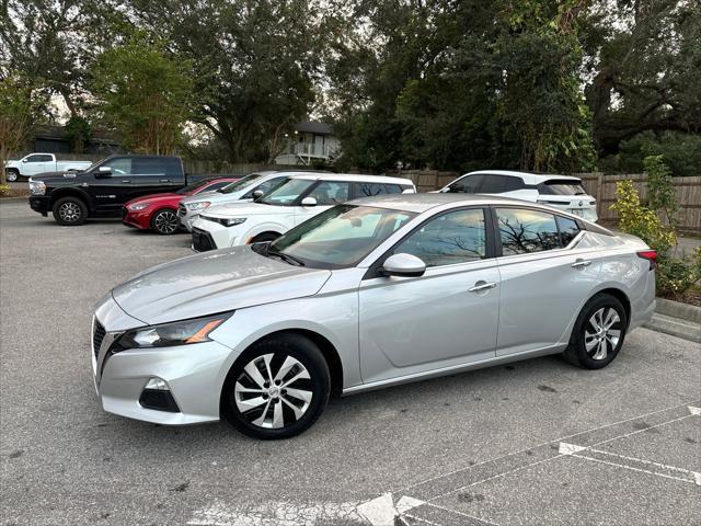 used 2022 Nissan Altima car, priced at $15,484