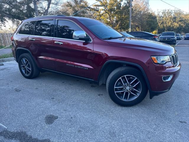 used 2018 Jeep Grand Cherokee car, priced at $15,484