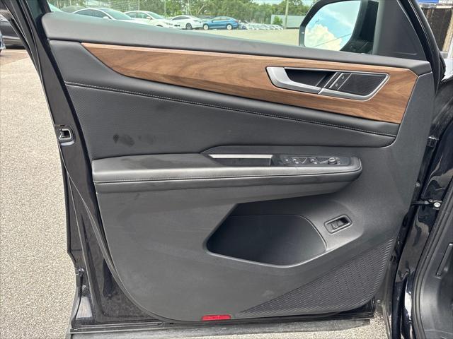 used 2024 Volkswagen Atlas car, priced at $28,994
