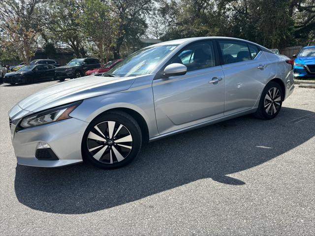 used 2021 Nissan Altima car, priced at $13,994