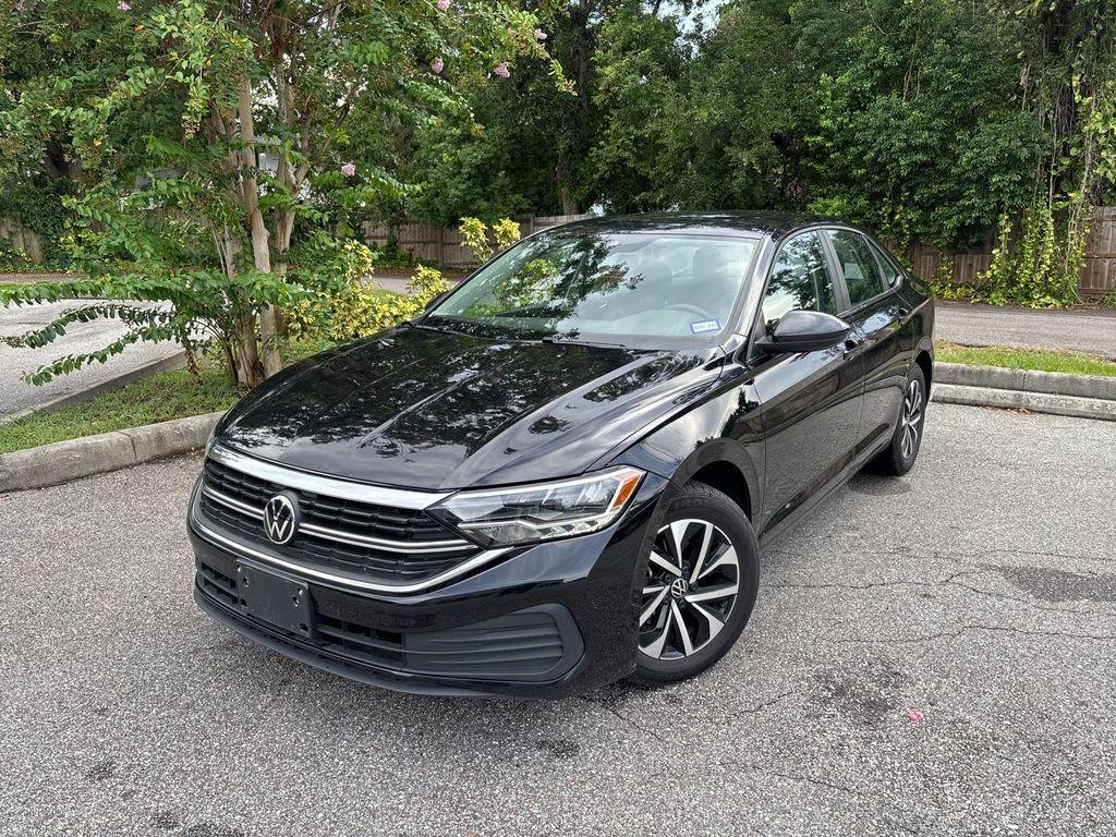 used 2024 Volkswagen Jetta car, priced at $15,999