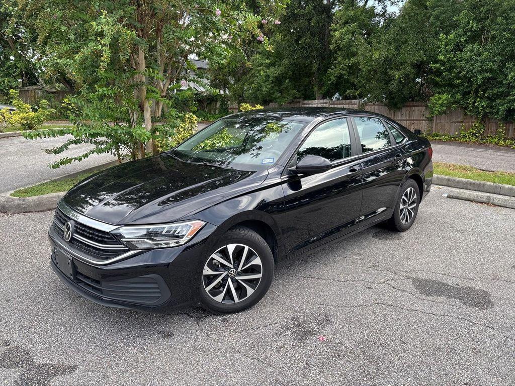 used 2024 Volkswagen Jetta car, priced at $14,999