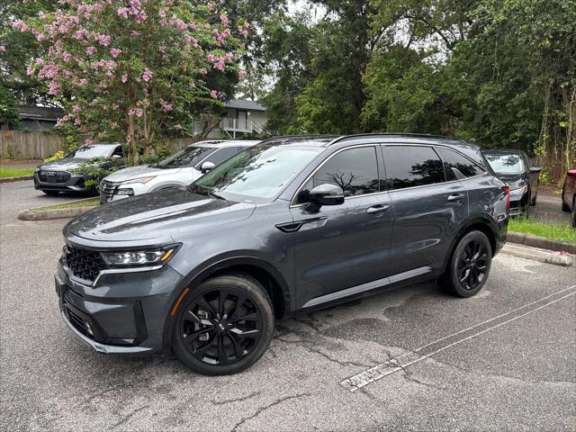 used 2021 Kia Sorento car, priced at $22,994