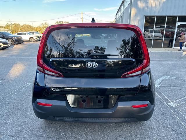 used 2021 Kia Soul car, priced at $13,994