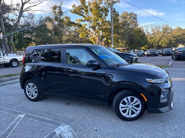 used 2021 Kia Soul car, priced at $13,994