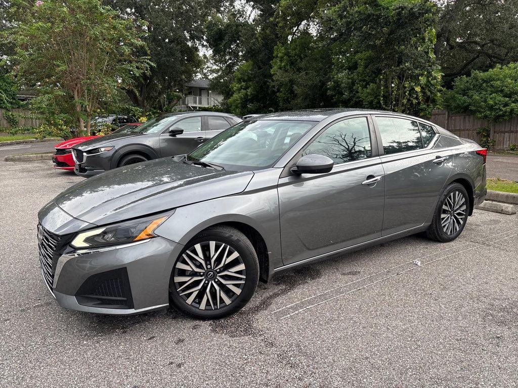 used 2023 Nissan Altima car, priced at $13,999