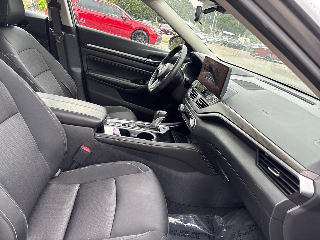 used 2023 Nissan Altima car, priced at $13,999
