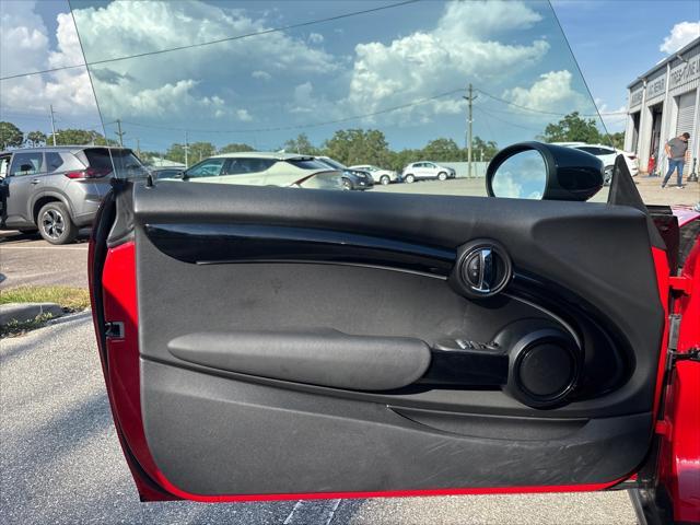 used 2022 MINI Hardtop car, priced at $20,994