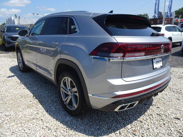 new 2024 Volkswagen Atlas Cross Sport car, priced at $51,726