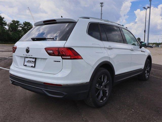 new 2024 Volkswagen Tiguan car, priced at $36,341