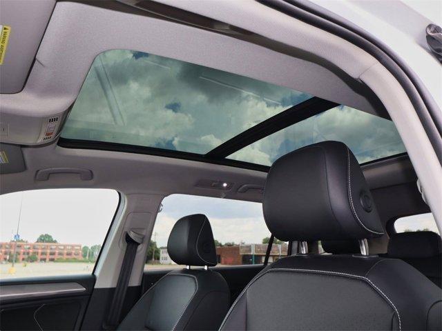 new 2024 Volkswagen Tiguan car, priced at $36,341