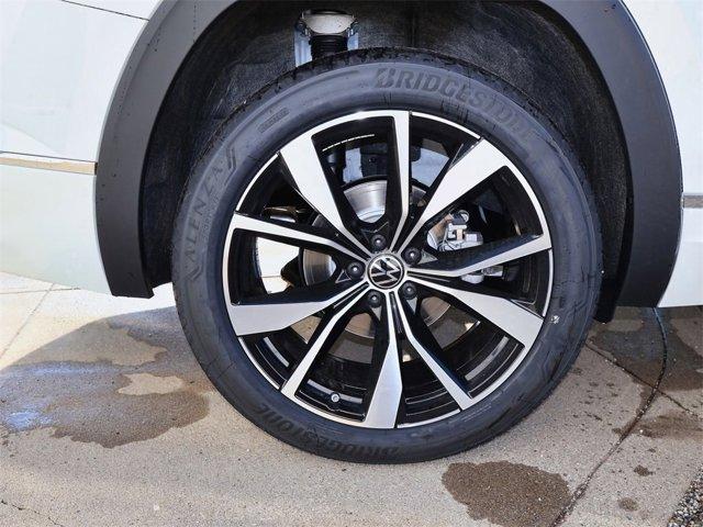 new 2026 Volkswagen Atlas car, priced at $57,398