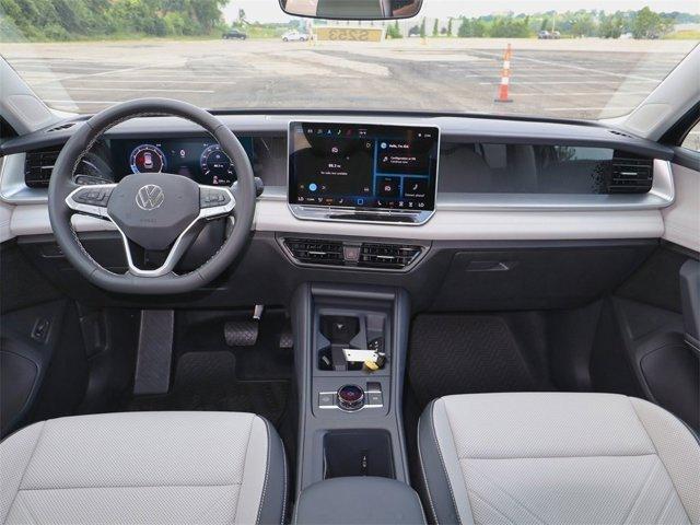 new 2025 Volkswagen Tiguan car, priced at $37,121
