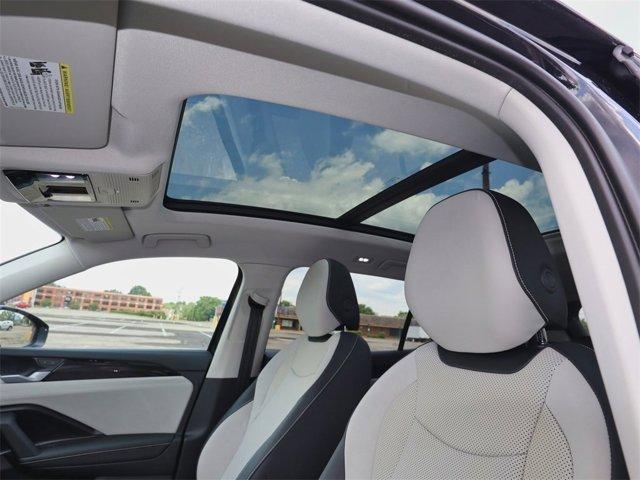 new 2025 Volkswagen Tiguan car, priced at $37,121