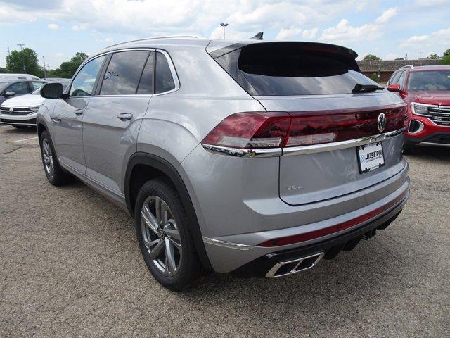 new 2024 Volkswagen Atlas Cross Sport car, priced at $51,726