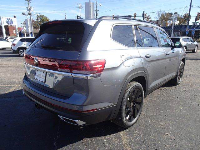 new 2024 Volkswagen Atlas car, priced at $45,796