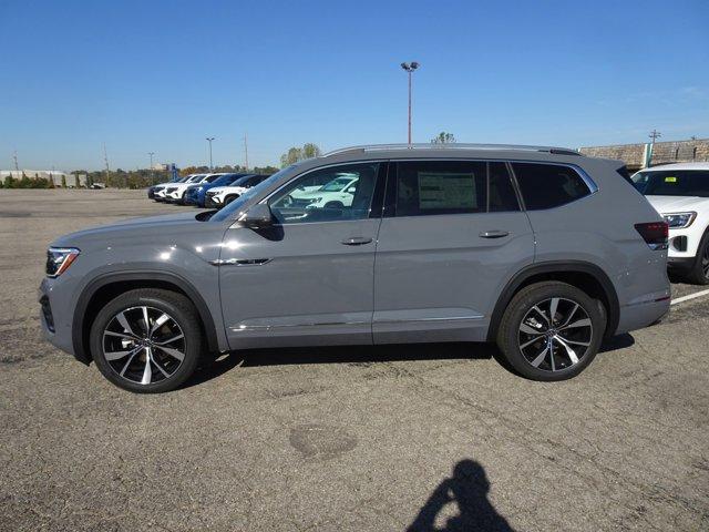 new 2025 Volkswagen Atlas car, priced at $56,761