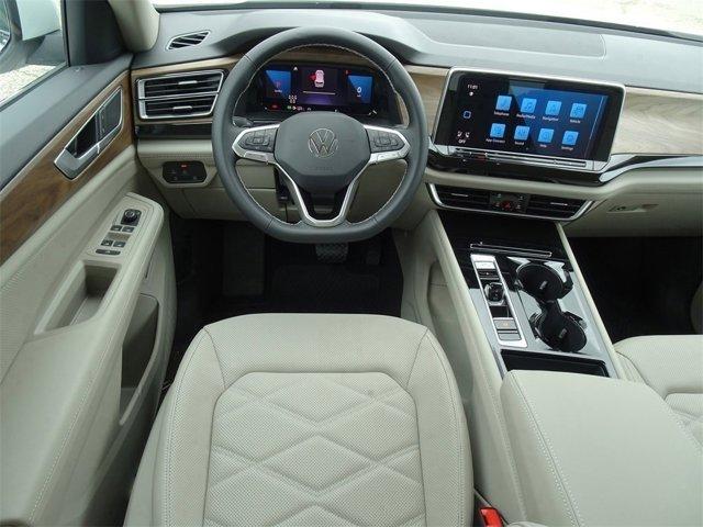 new 2025 Volkswagen Atlas car, priced at $46,032