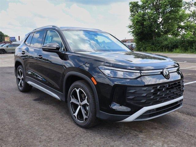 new 2025 Volkswagen Tiguan car, priced at $34,311