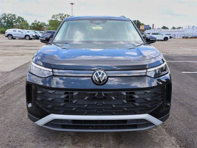new 2025 Volkswagen Tiguan car, priced at $34,311