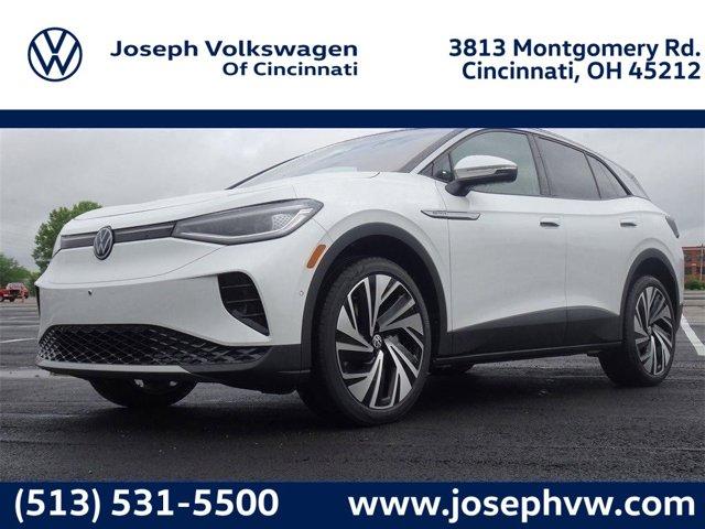 new 2025 Volkswagen ID.4 car, priced at $60,346