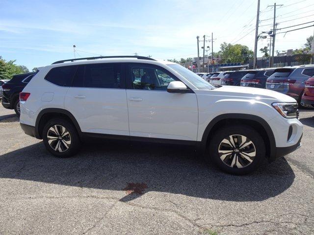 new 2024 Volkswagen Atlas car, priced at $42,060