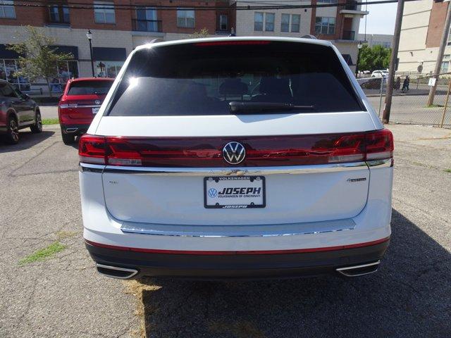 new 2024 Volkswagen Atlas car, priced at $42,060