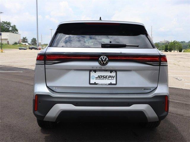 new 2025 Volkswagen Tiguan car, priced at $37,121