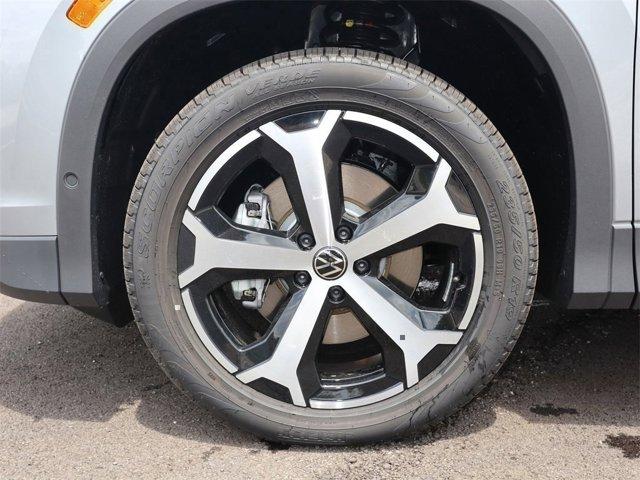 new 2025 Volkswagen Tiguan car, priced at $37,121