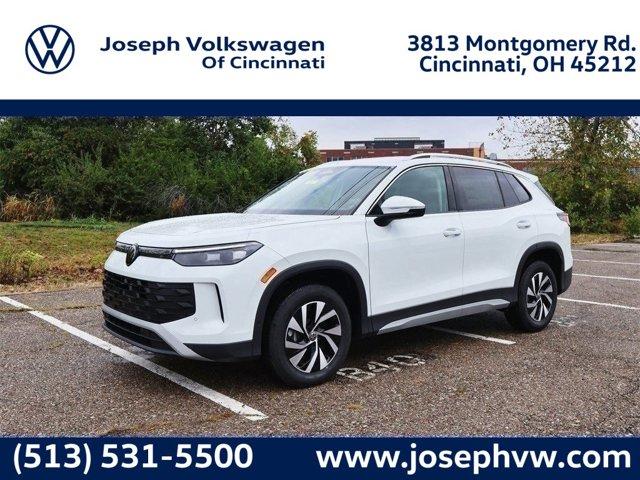 new 2025 Volkswagen Tiguan car, priced at $33,882