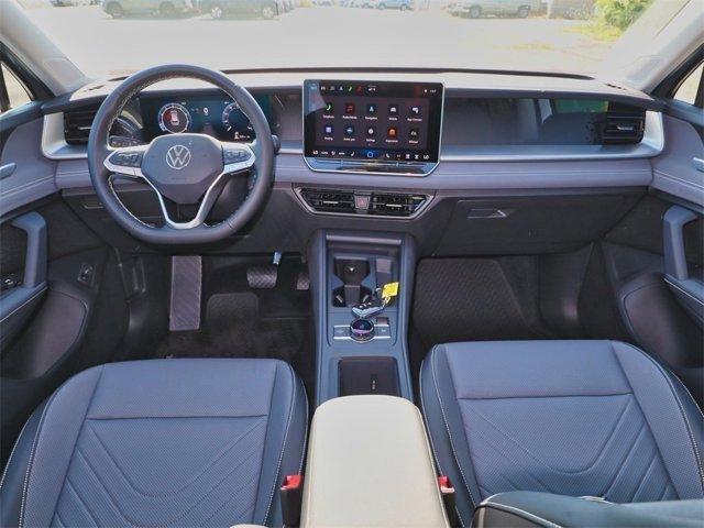 new 2025 Volkswagen Tiguan car, priced at $37,121