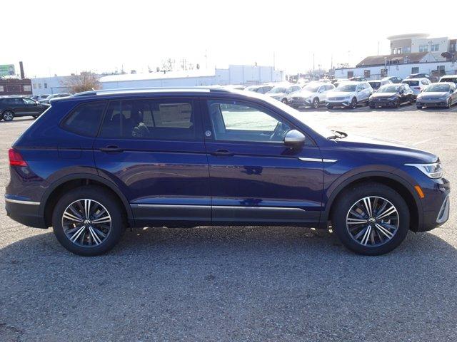 new 2024 Volkswagen Tiguan car, priced at $33,061