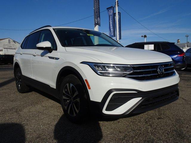 new 2024 Volkswagen Tiguan car, priced at $31,016