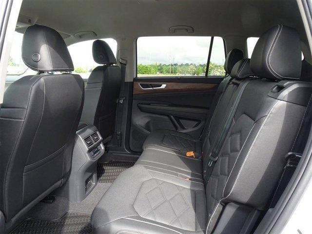 new 2025 Volkswagen Atlas car, priced at $46,627