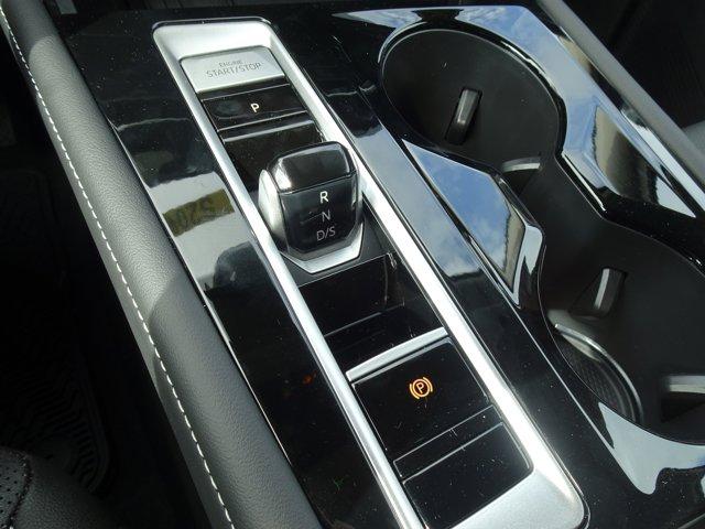 new 2025 Volkswagen Atlas car, priced at $46,627