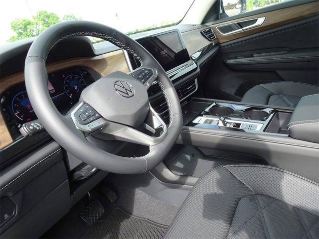 new 2025 Volkswagen Atlas car, priced at $46,627