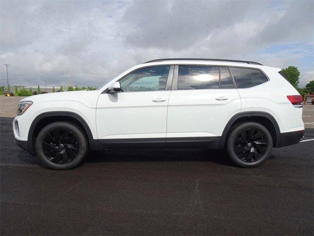 new 2025 Volkswagen Atlas car, priced at $46,627