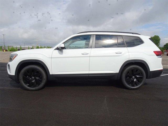new 2025 Volkswagen Atlas car, priced at $46,627