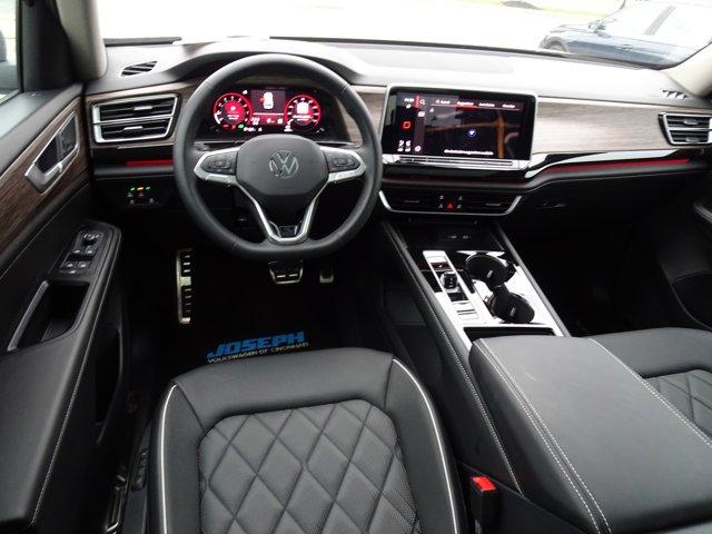 new 2025 Volkswagen Atlas car, priced at $55,841